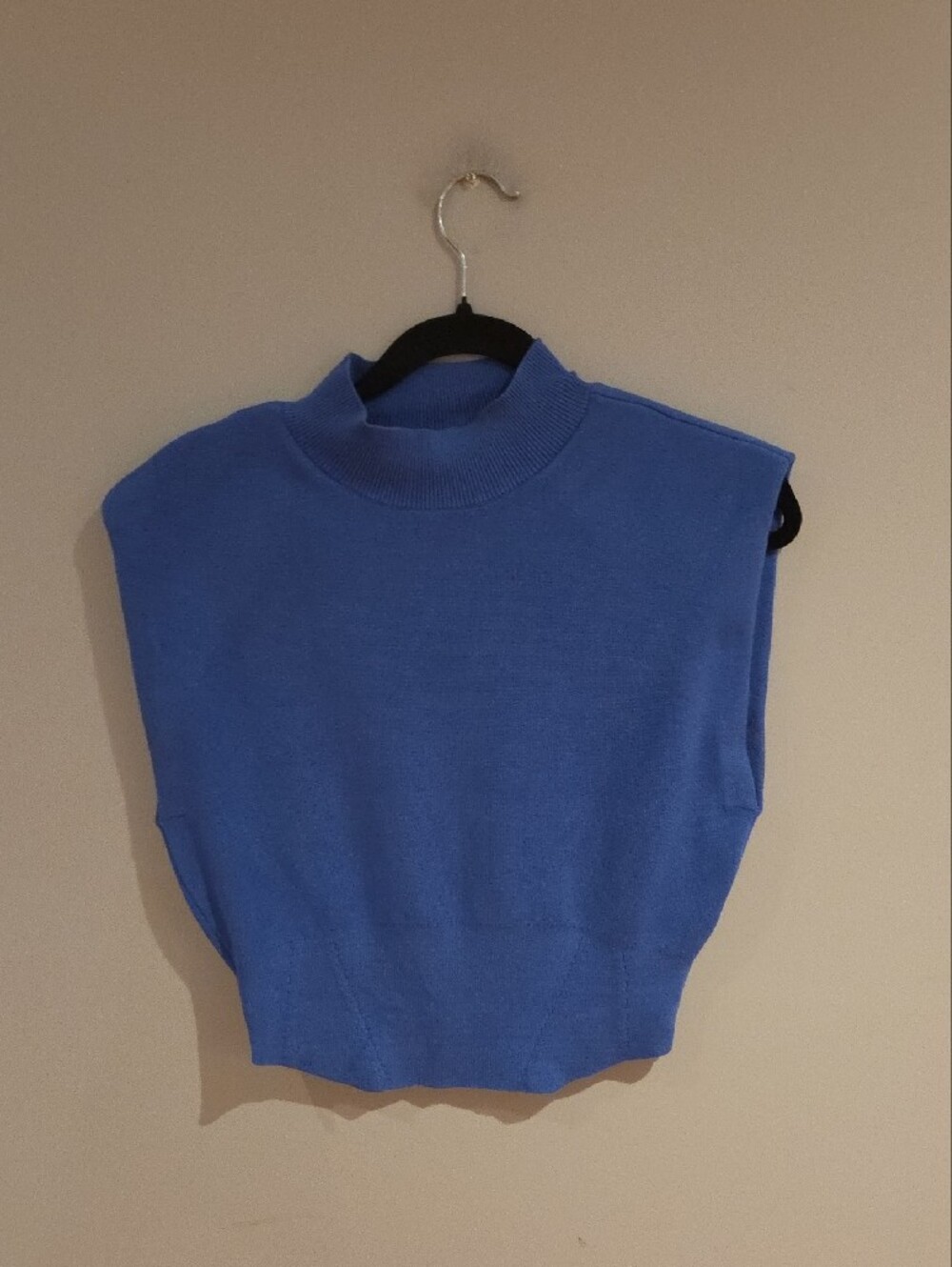 Pilcro By Anthropologie Bright Blue Structured Shoulder Knit Vest Size M - Picture 3 of 6